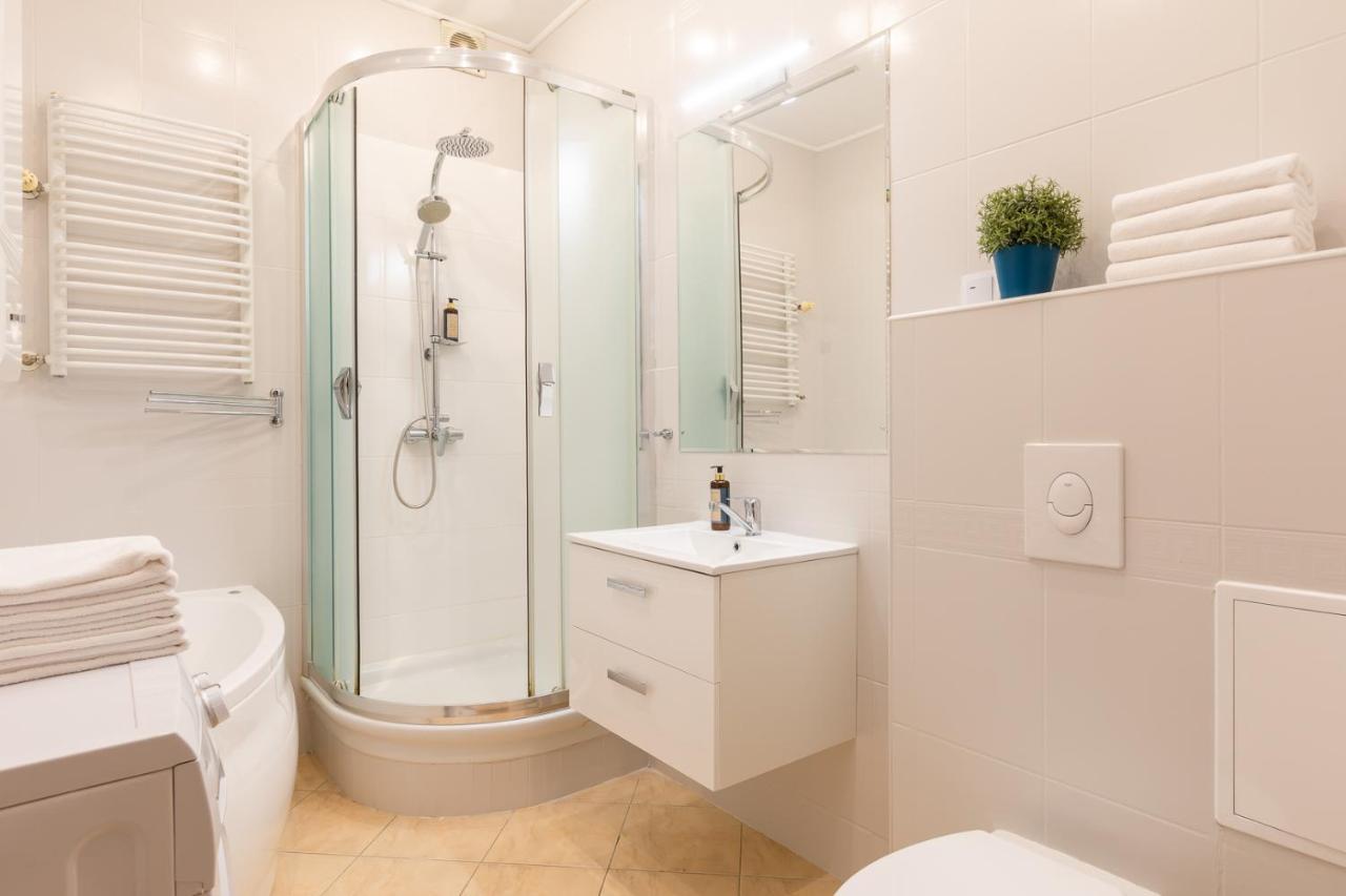 Rent Like Home - Kozia 3/5 Apartament Warszawa